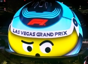 开云平台-梅赛德斯逆转威廉姆斯，佩雷兹点燃赛场的简单介绍