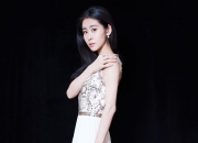 开云体育中国-寒刃出鞘，无名药厂掀翻蓝月战舰，基耶萨一球定音的战术革命