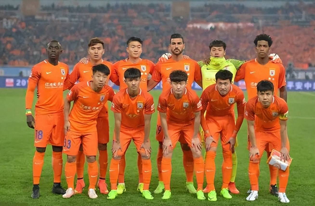 富力主场击败鲁能,排名略有提升 富力主场击败鲁能,排名略有提升