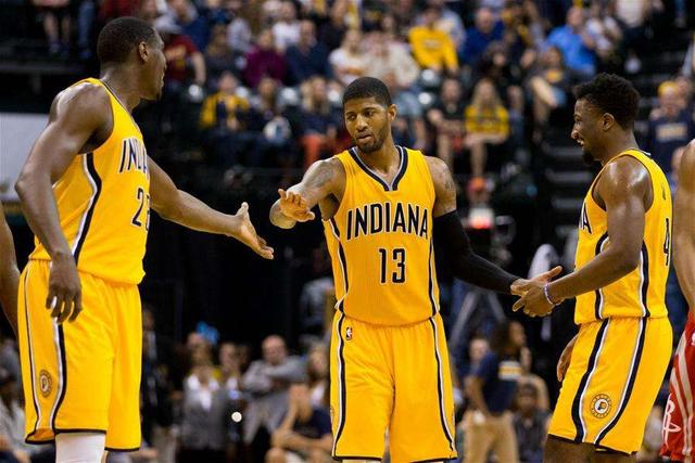 球队大将挺身而出，带领球队冲击季后赛