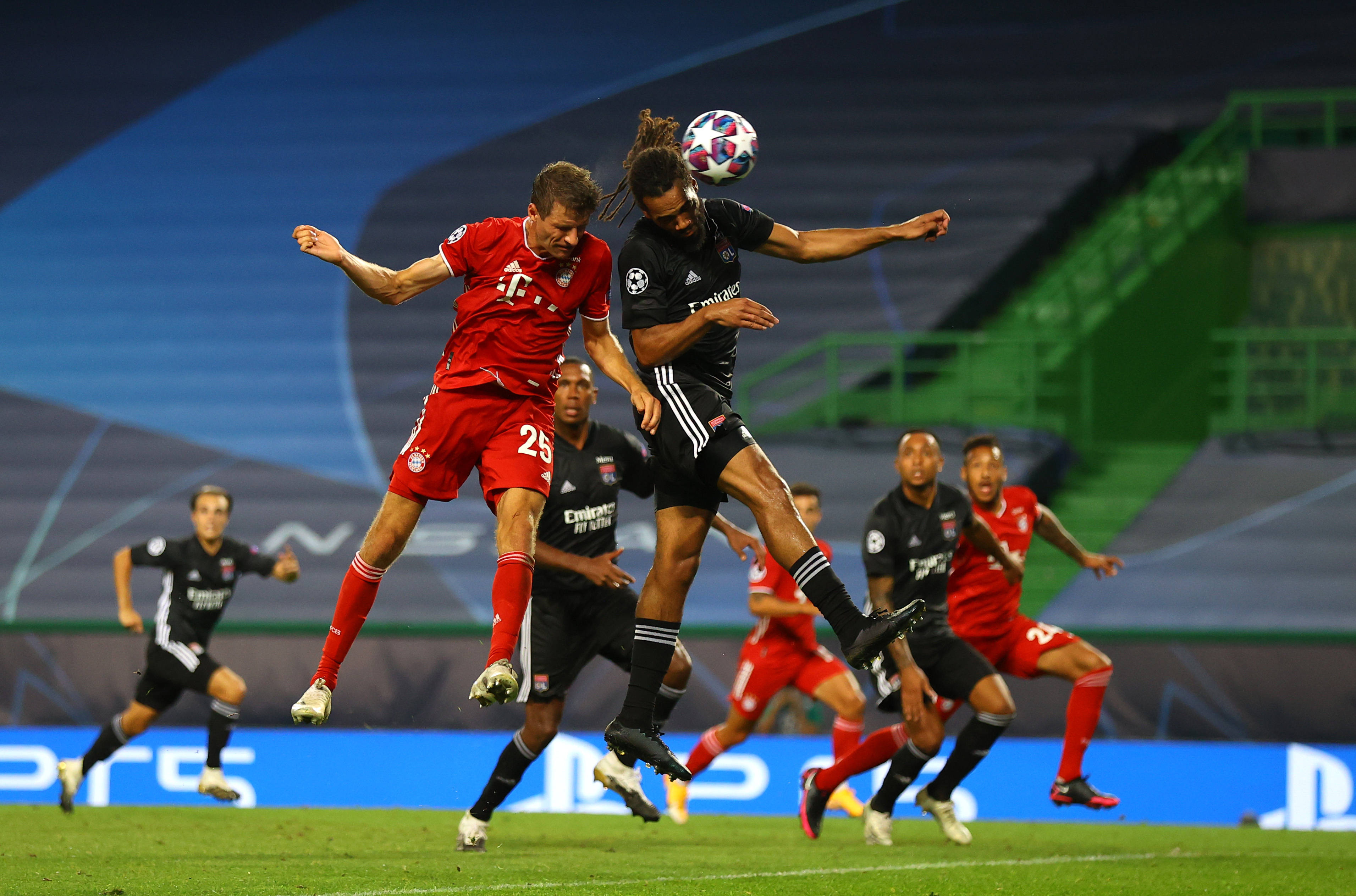 德国足球超级联赛：拜仁慕尼黑连胜