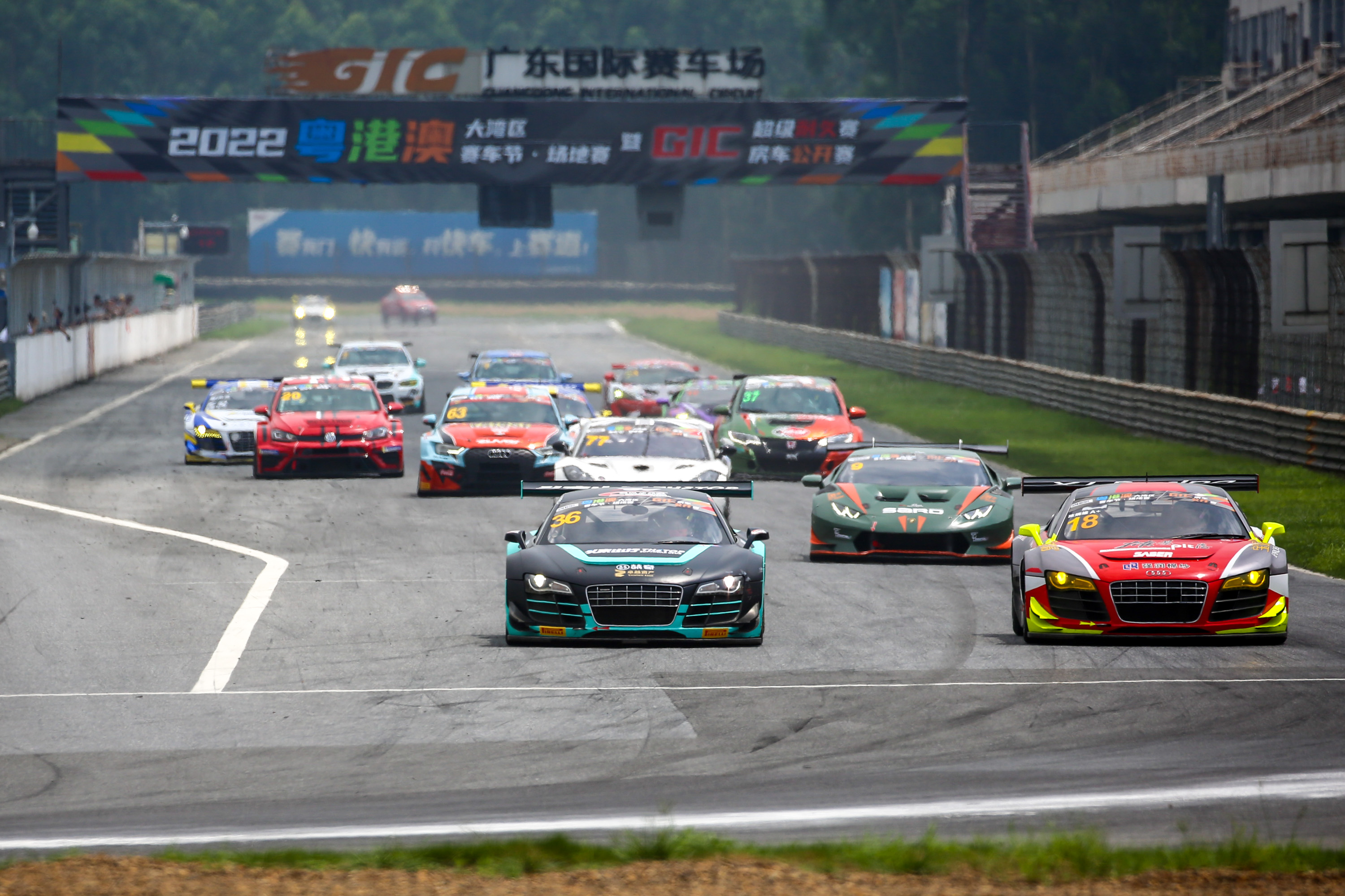 关于赛车小组赛落幕，强队悉数晋级的信息