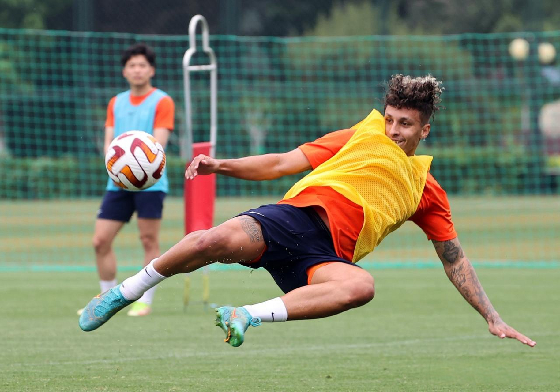 球队接受特训备战，战术全面升级