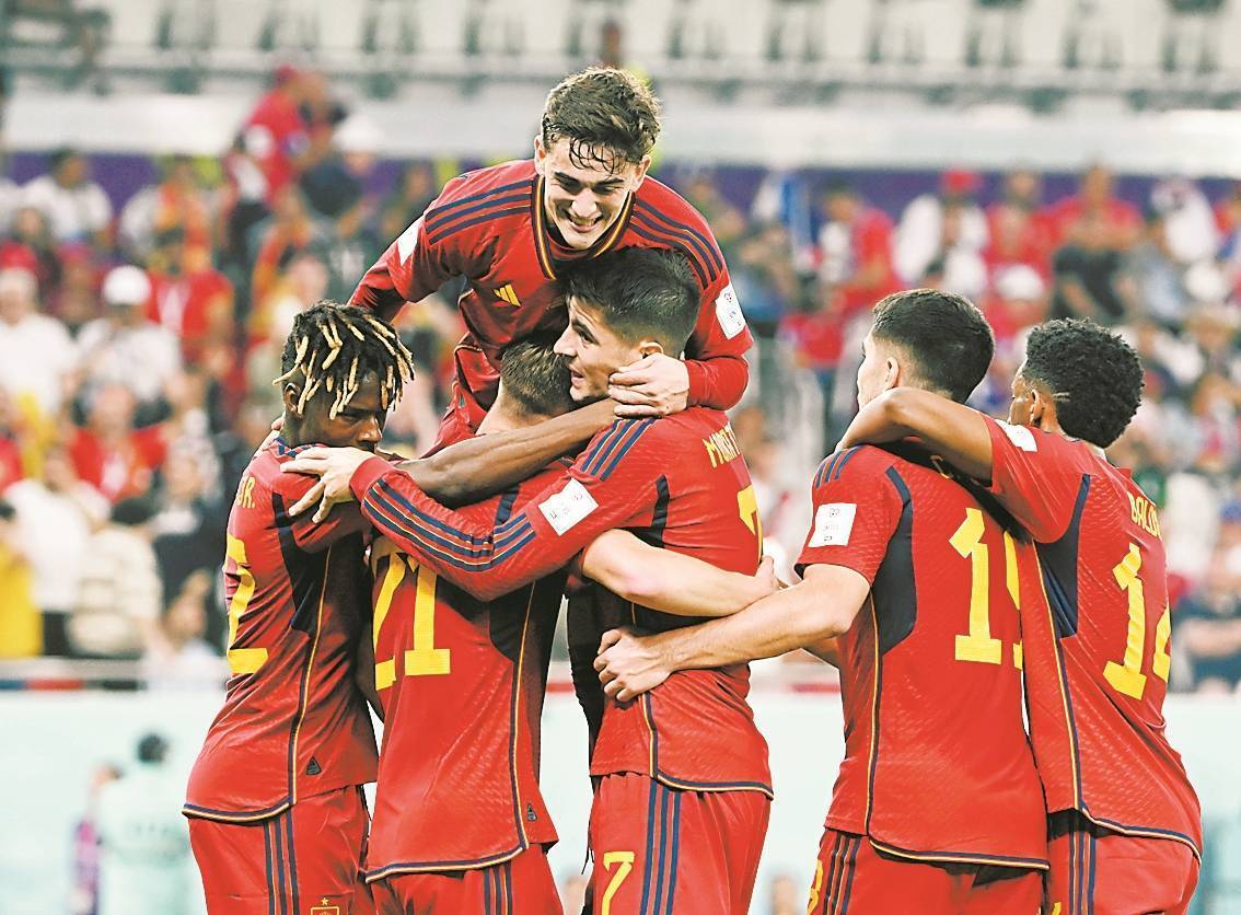 韩国队碾压中国队，张本智和惊艳四座