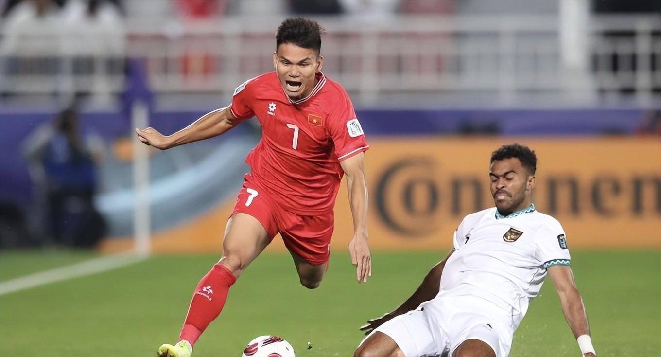 印尼队完胜法国队,李梓嘉关键制胜 印尼队完胜法国队,李梓嘉关键制胜