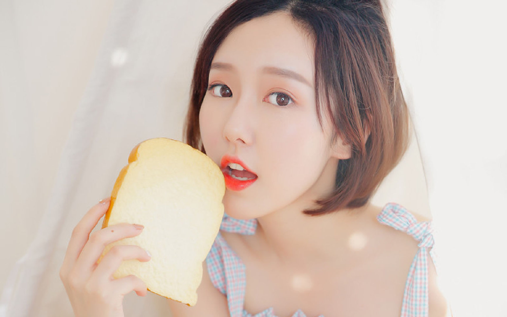 当钢铁琴弦奏响安菲尔德—尼斯唯一性哲学与卡马文加的惊艳定义