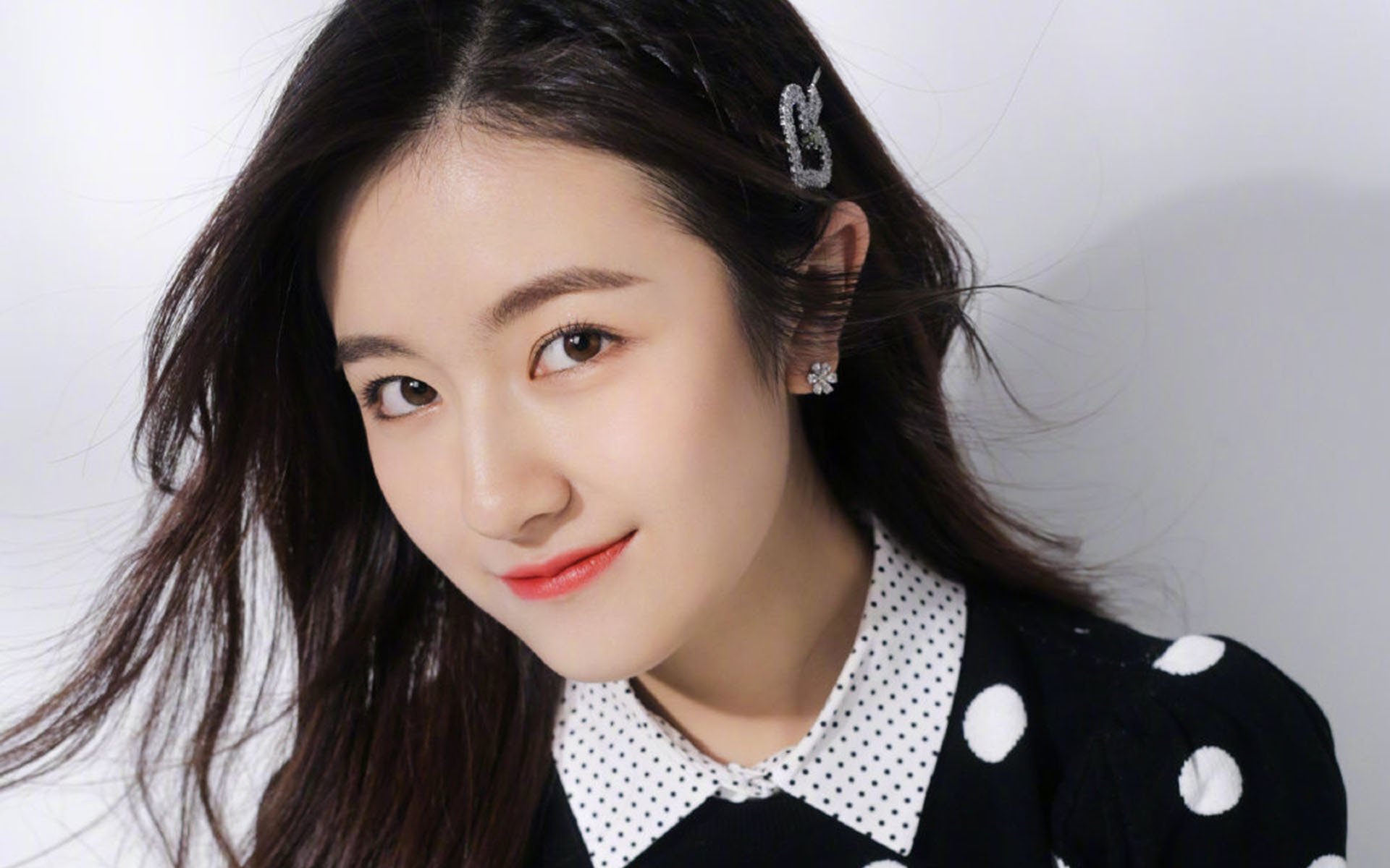 冰封五棵松，布克末节独取18分，马刺上演惊天逆转