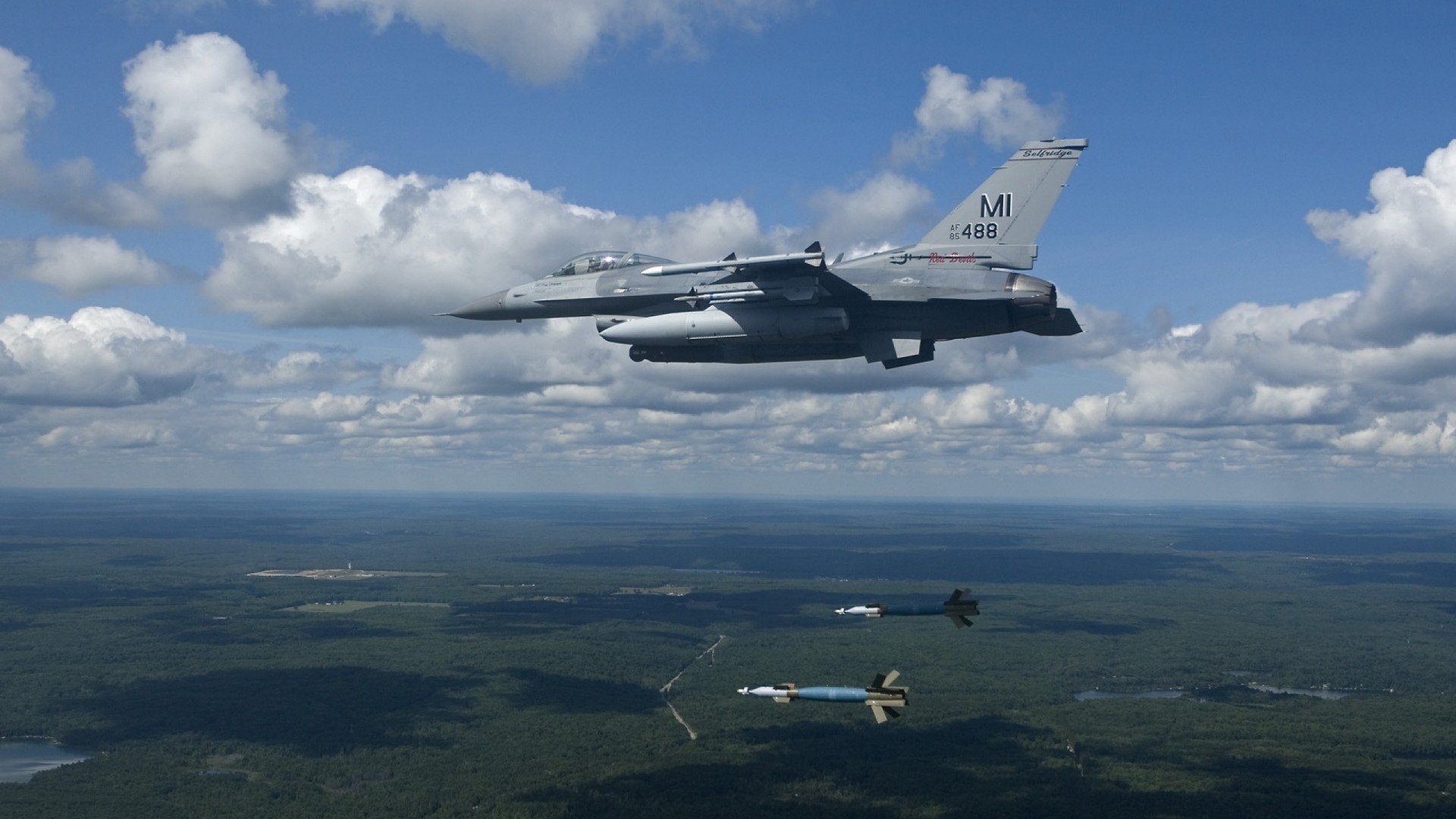 铁壁的哲学,从富安健洋的个体统治力到瑞士队的整体压制密码